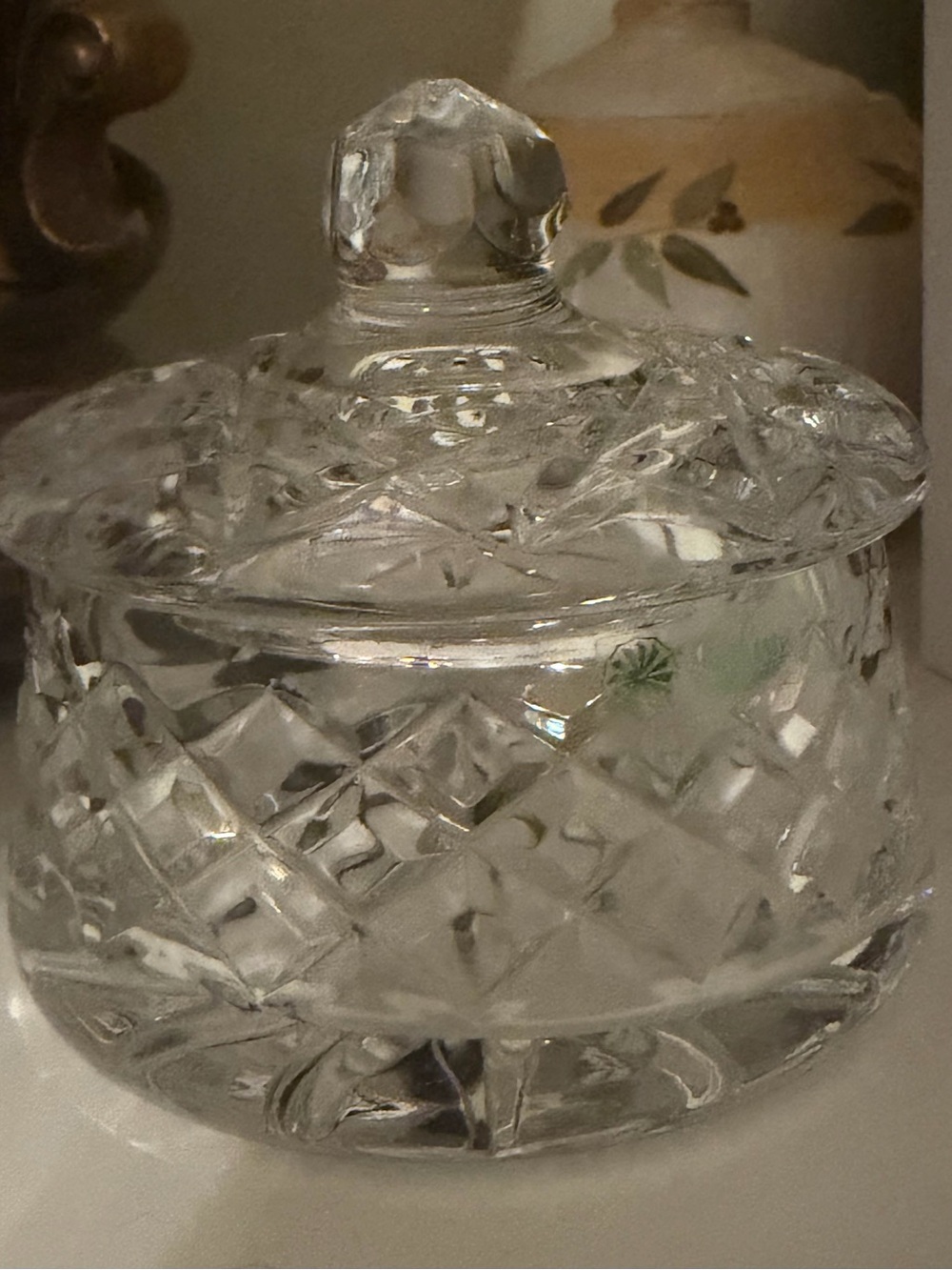 Beautiful GALWAY Irish Crystal Lidded Candy Dish or jewelry box EUC